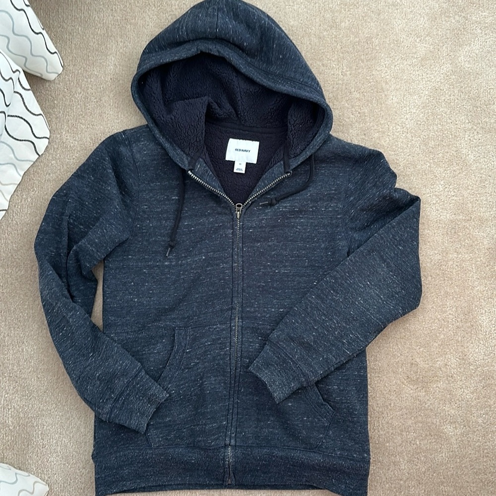 Old Navy Men’s XS Fuzzy Full Zip sweatshirt